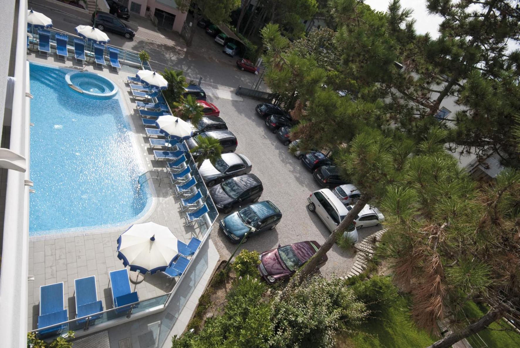 Hotel Bellevue Lignano Sabbiadoro Eksteriør bilde