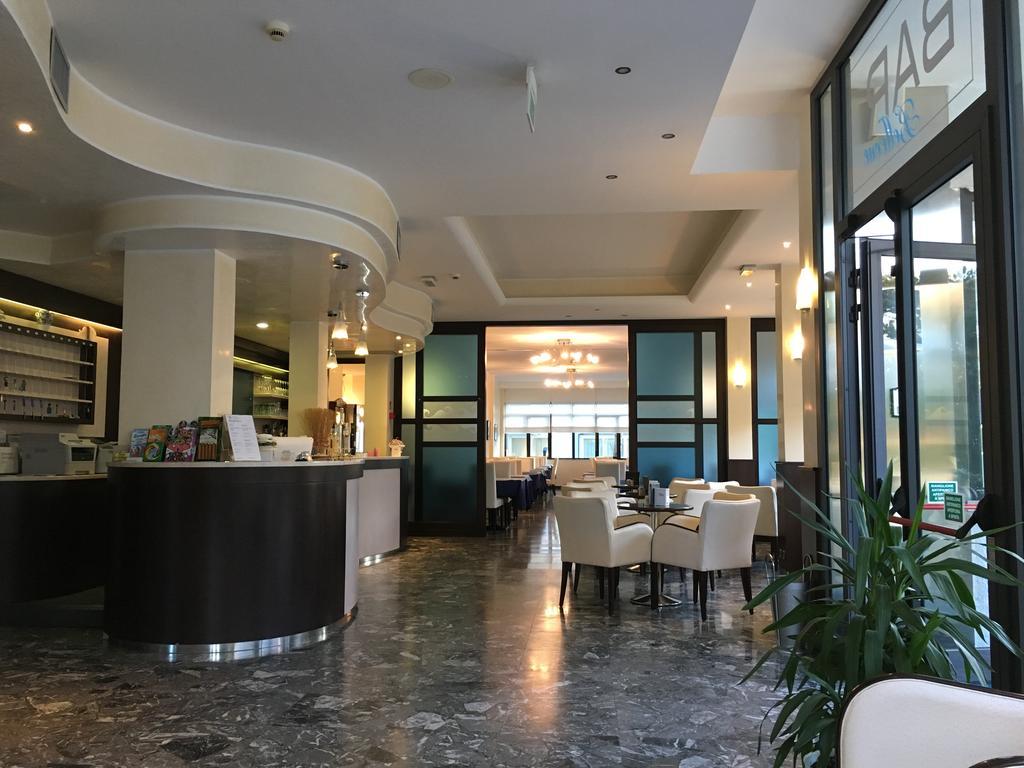 Hotel Bellevue Lignano Sabbiadoro Eksteriør bilde